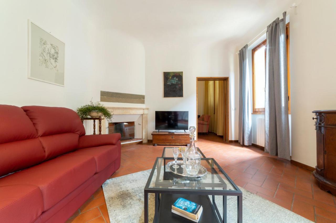 110 Sqm Apartment 6 Sleeps In Santa Croce Firenze Eksteriør bilde
