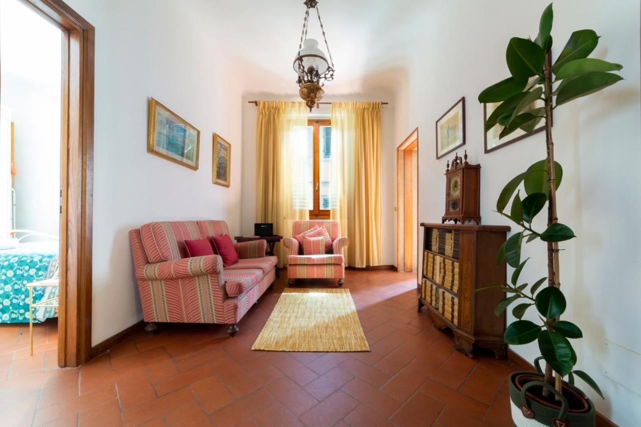 110 Sqm Apartment 6 Sleeps In Santa Croce Firenze Eksteriør bilde