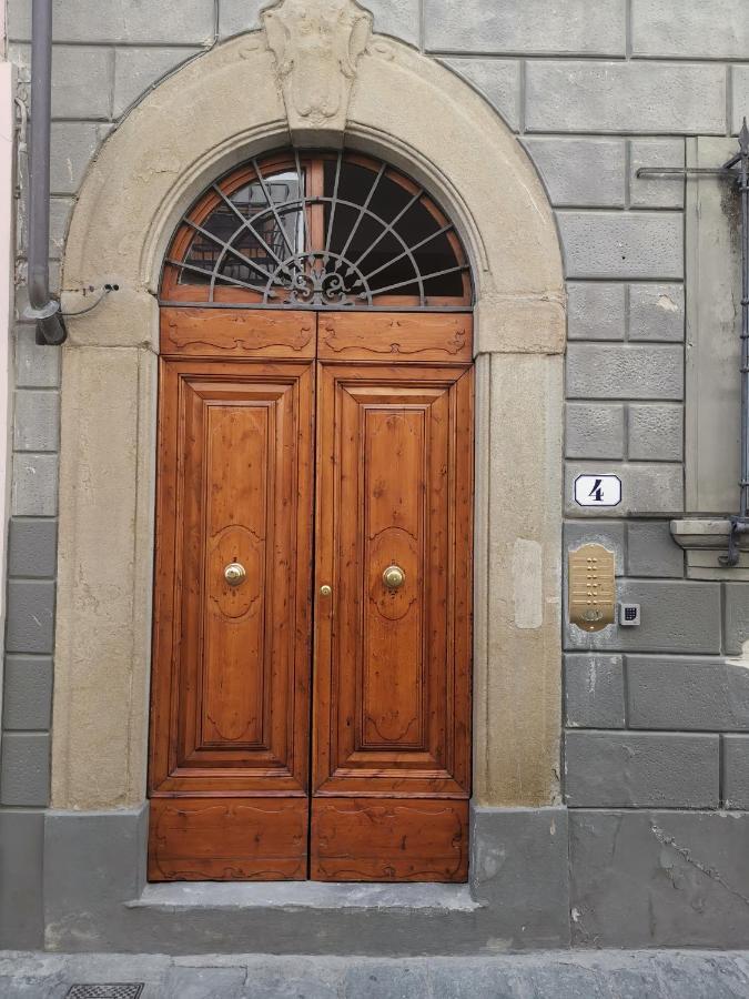 110 Sqm Apartment 6 Sleeps In Santa Croce Firenze Eksteriør bilde