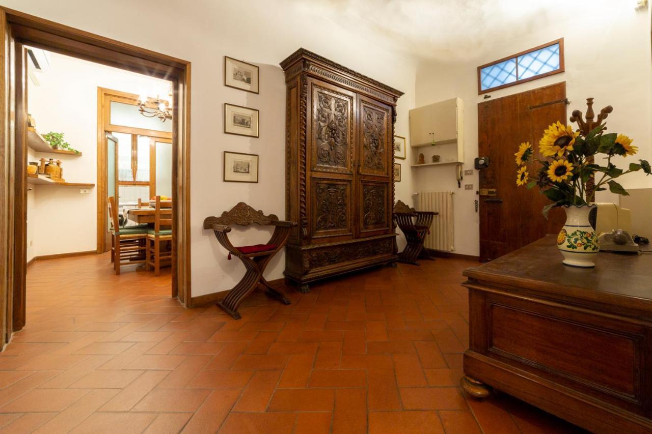 110 Sqm Apartment 6 Sleeps In Santa Croce Firenze Eksteriør bilde